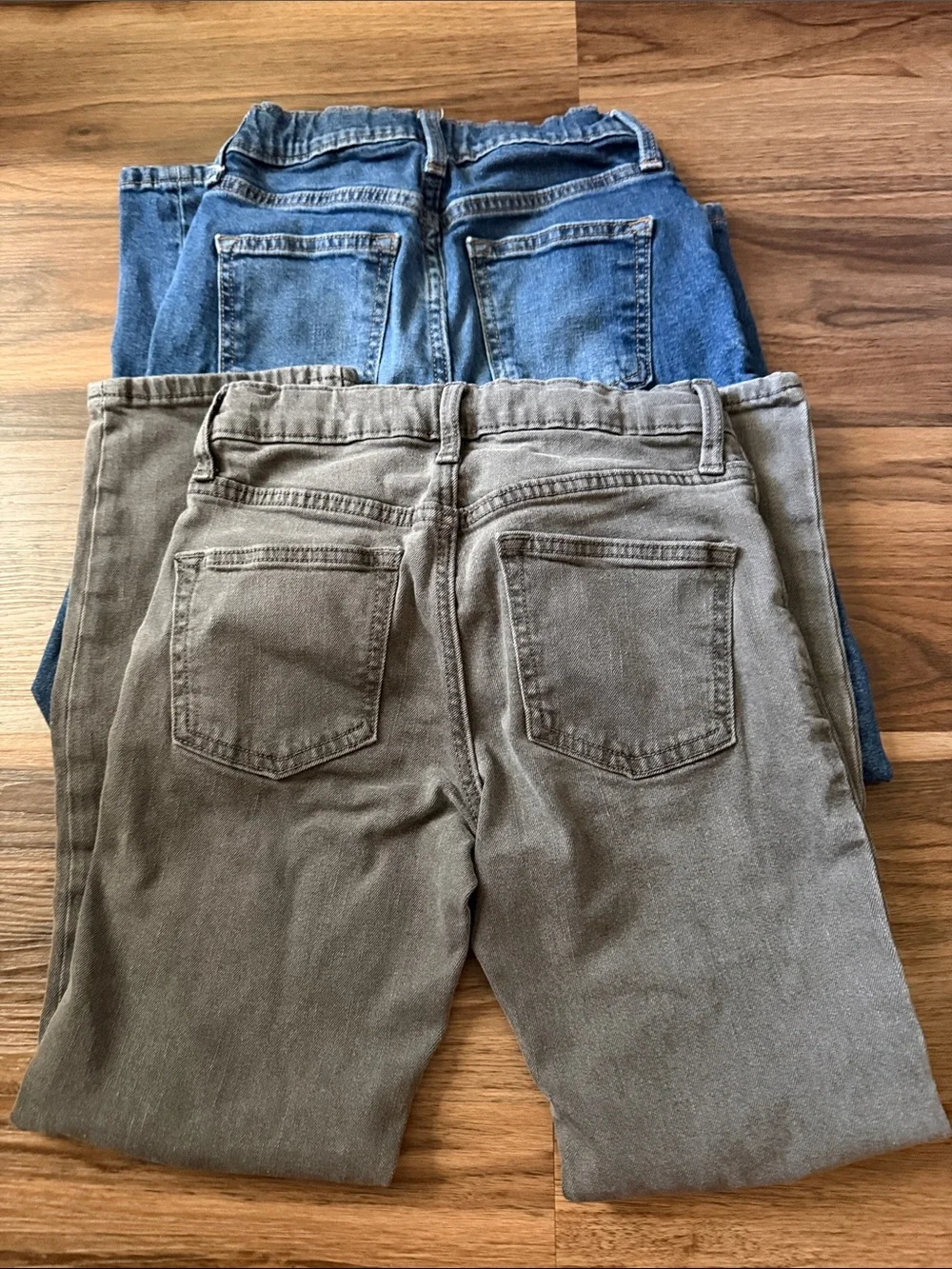 Two Old Navy Boy’s Slim Straight Jeans in Gray and Blue Size 10